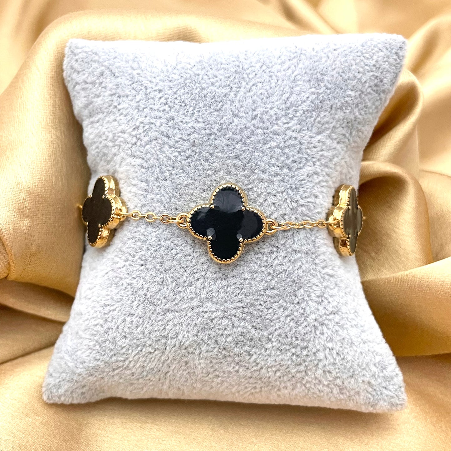 Clove Noir Bracelet